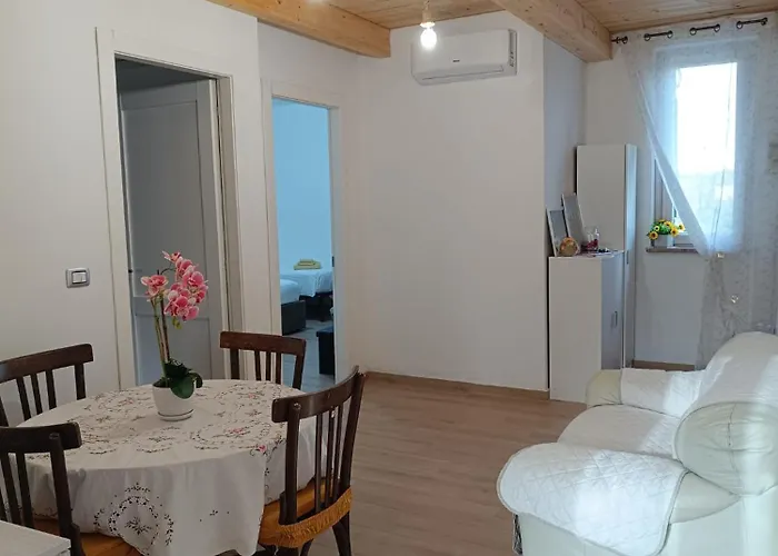 Affittacamere La Casetta Di Nena